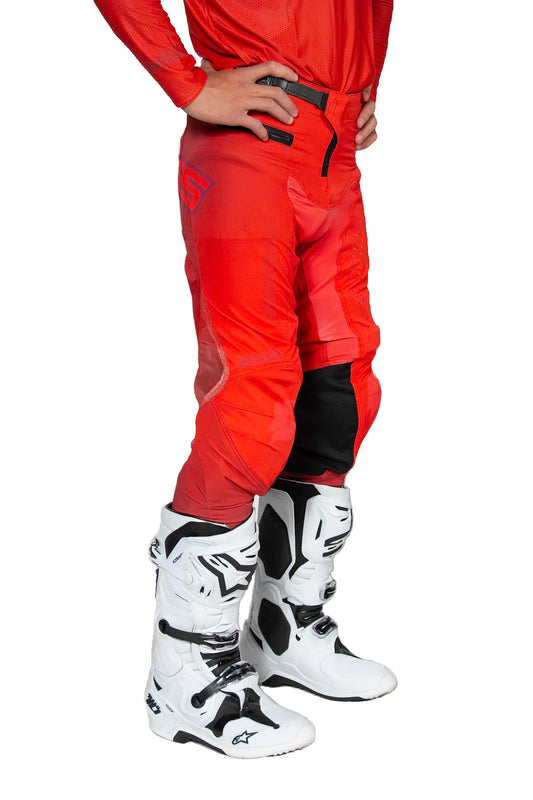 Faded red pant